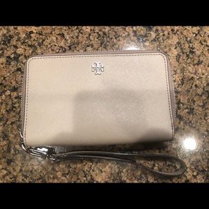 Tory Burch Wristlet - Gray